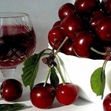 Vino od trešnje bez koštica: kako kuhati kod kuće